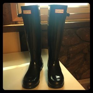 Hunter Tall Gloss Boots - size 8